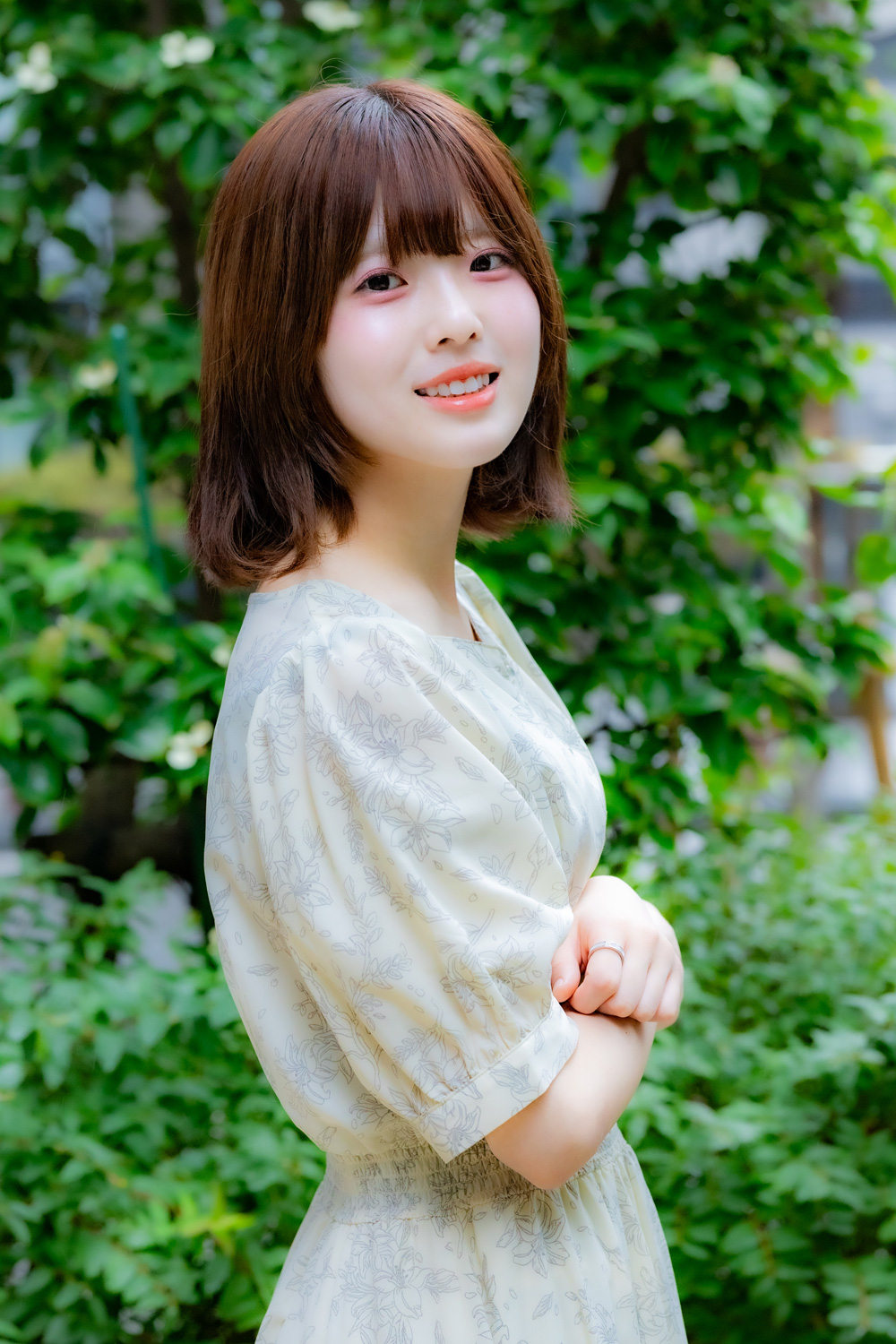 柚木りり - Yuduki Riri